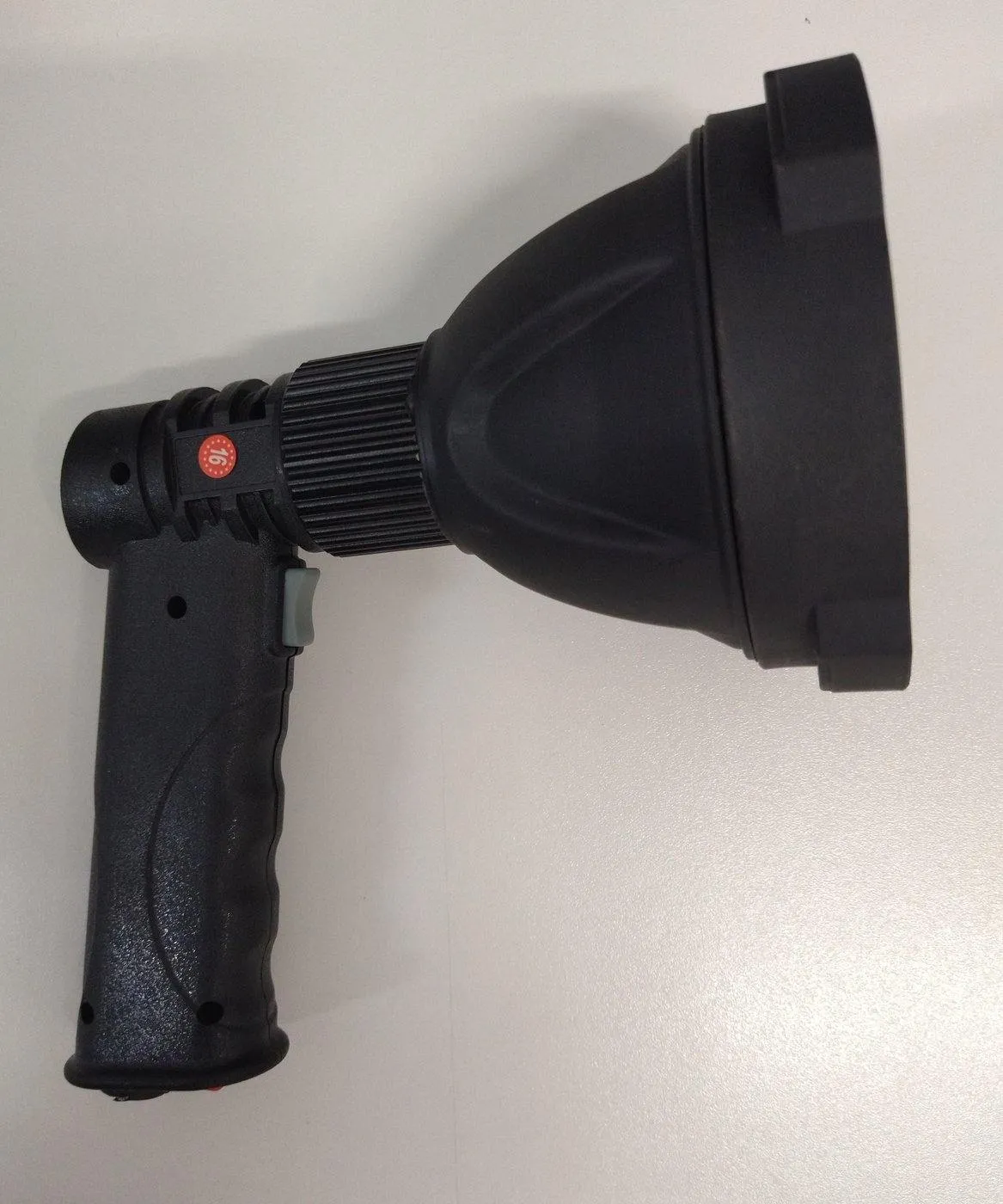 ANDOWL RECHARGEABLE HUNTING TORCH - Q-L442