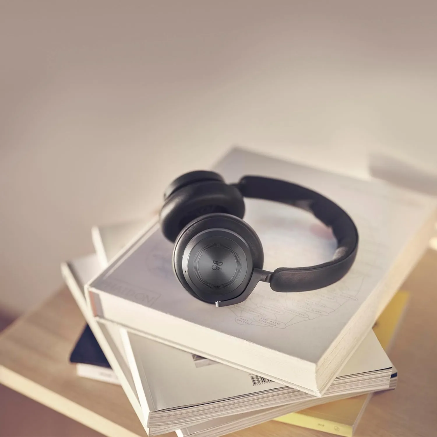 Bang & Olufsen Beoplay HX - Wireless Bluetooth Over-Ear Noise Cancelling Headphones, 40-Hour Playtime, 6 Mics, with Carrying Case - Black Anthracite