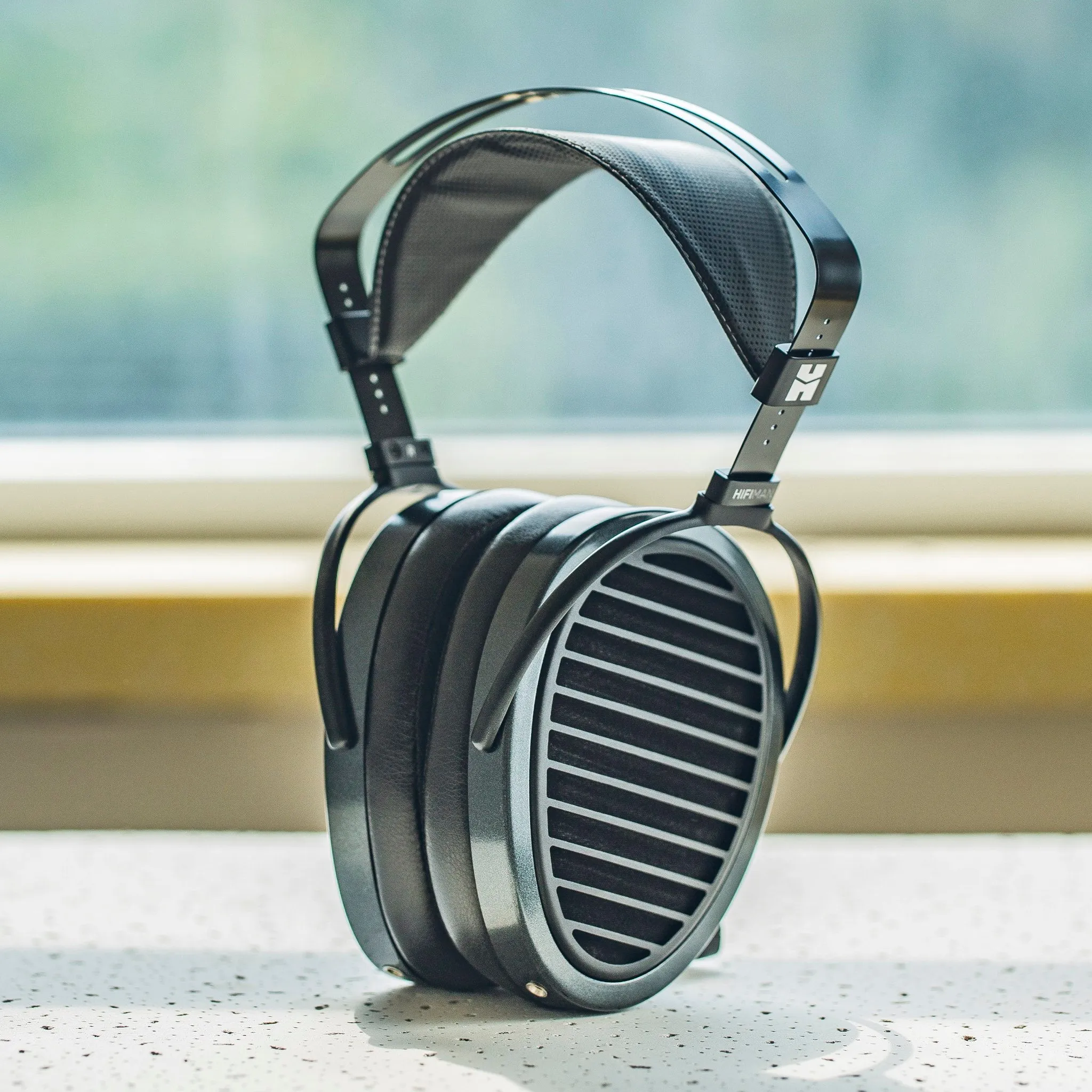 HIFIMAN ARYA 2022 Stealth Magnets Version | Planar Magnetic Open-Back Headphones