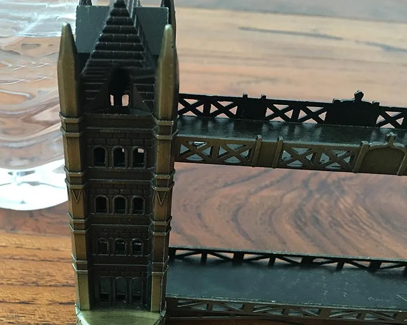 Metallic London Tower Bridge Model Statue Decoration