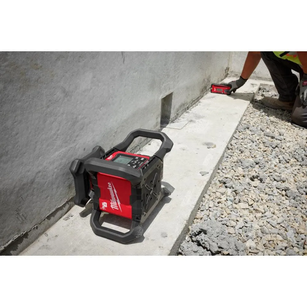 Milwaukee 3704-21T M18 Red Exterior Dual Slope Rotary Laser Level Kit w/ Receiver, Remote, Grade Rod & Tripod