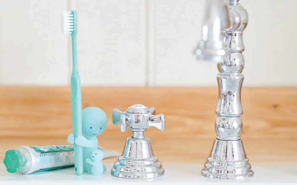 SMISKI Toothbrush Stand