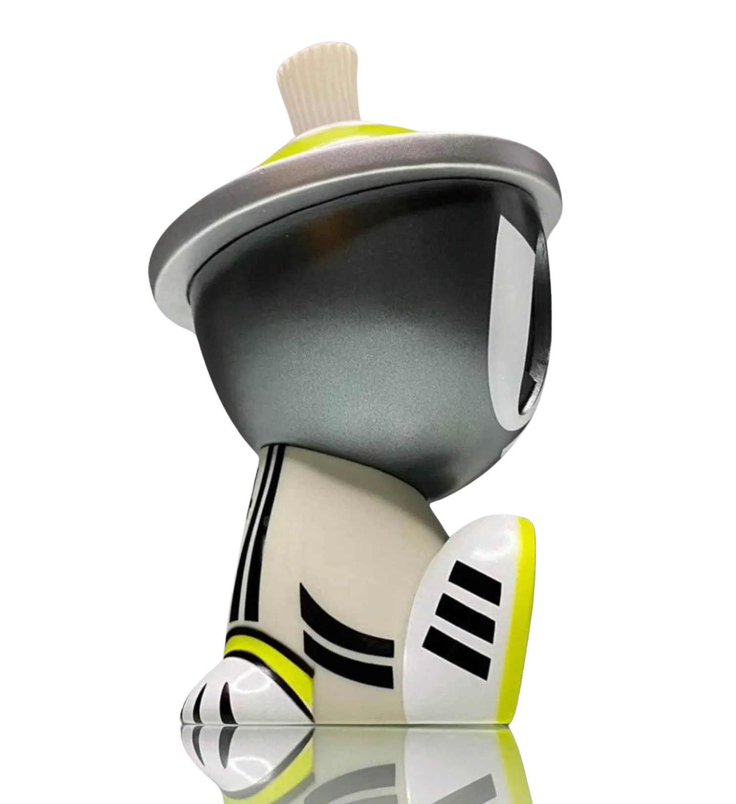 The 94 Lil’ Qwiky Canbot Canz Art Toy Figure by Quiccs x Czee13