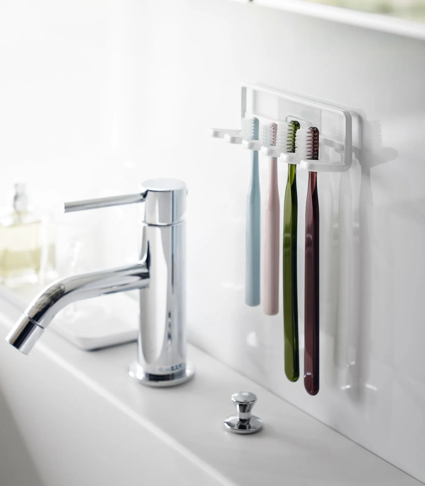 Traceless Adhesive Toothbrush Holder - Steel