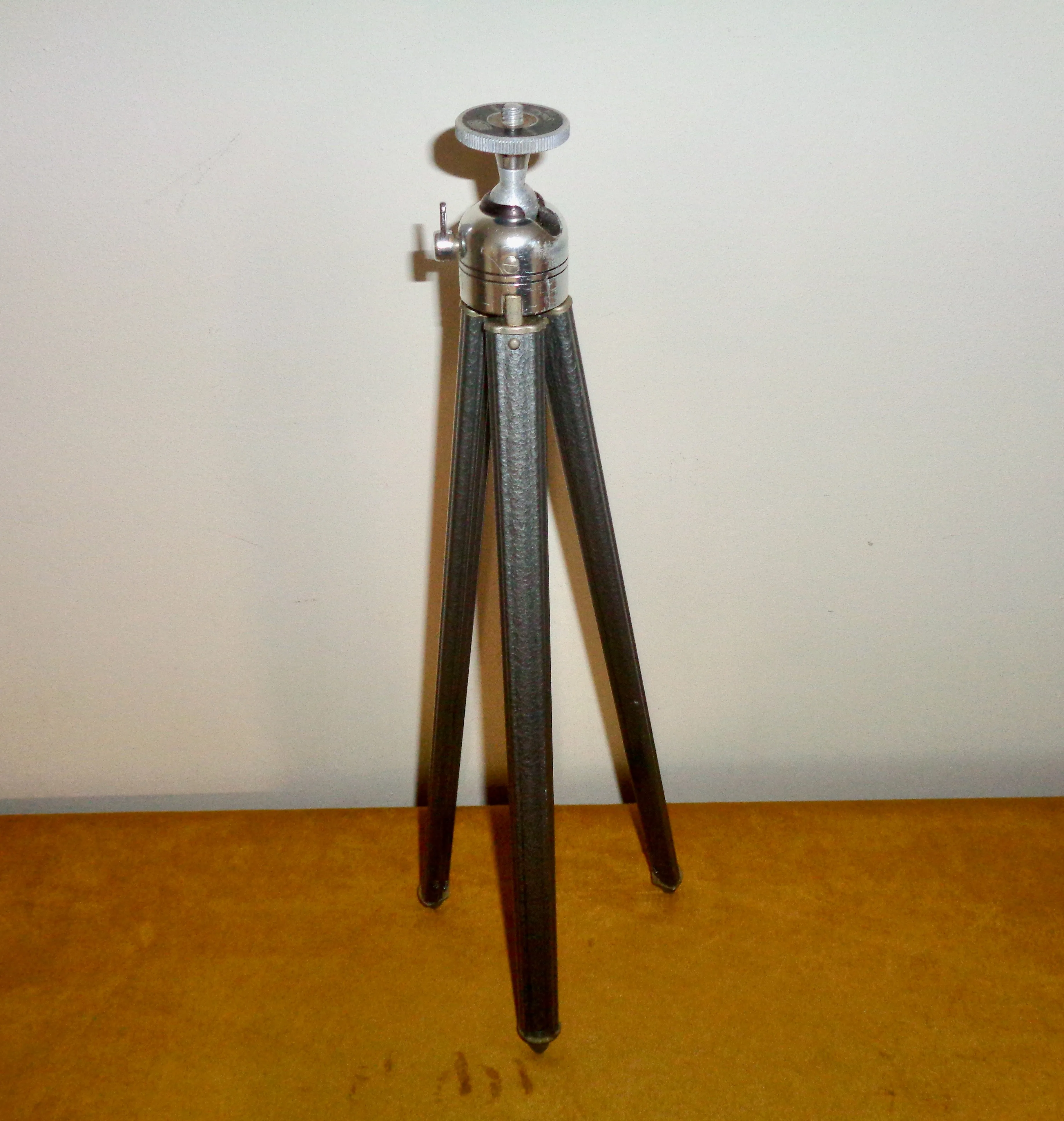 Vintage Bilora Stabilo 1114 Camera Tripod